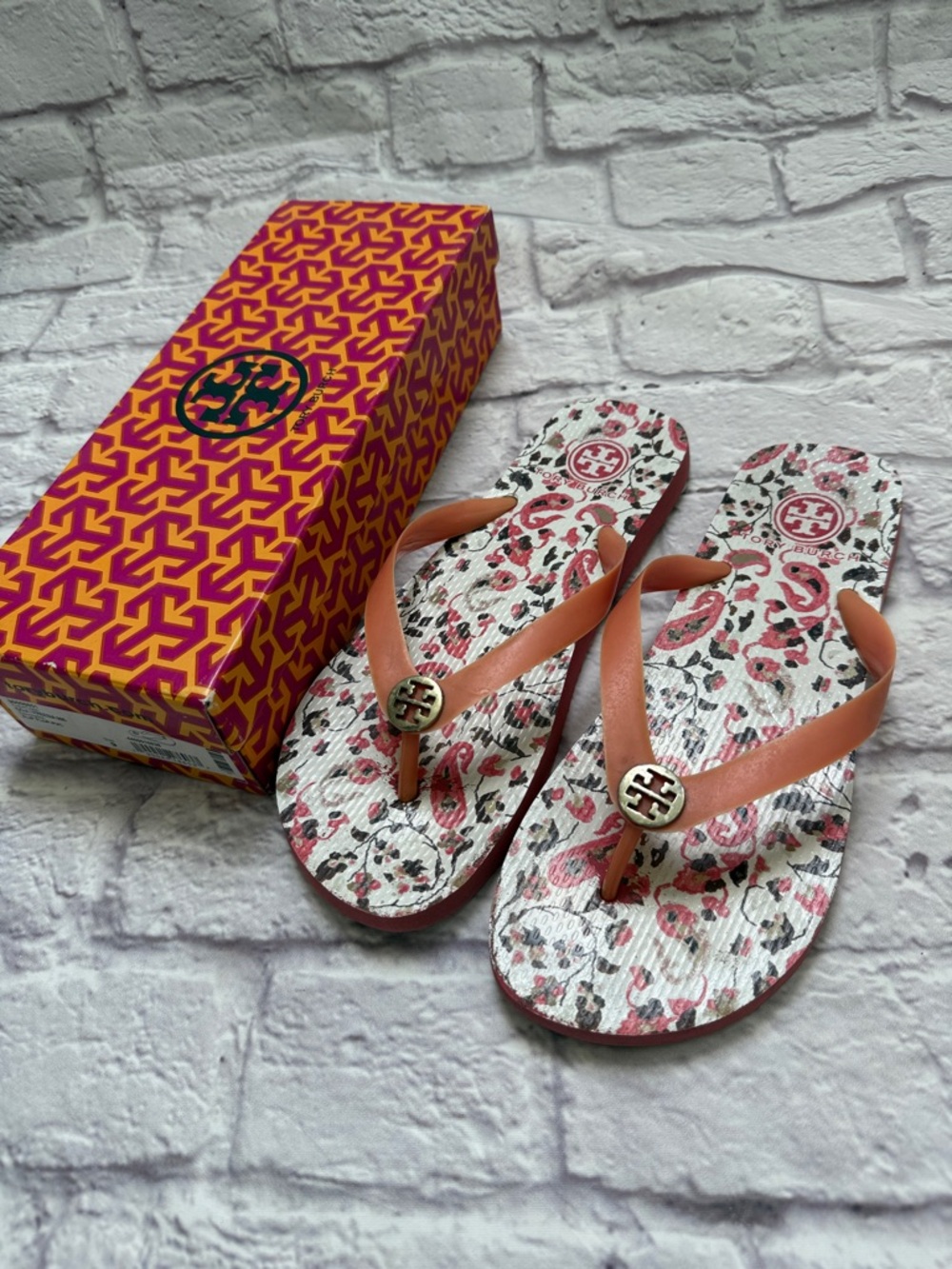 Tory Burch flip flops peach/orange